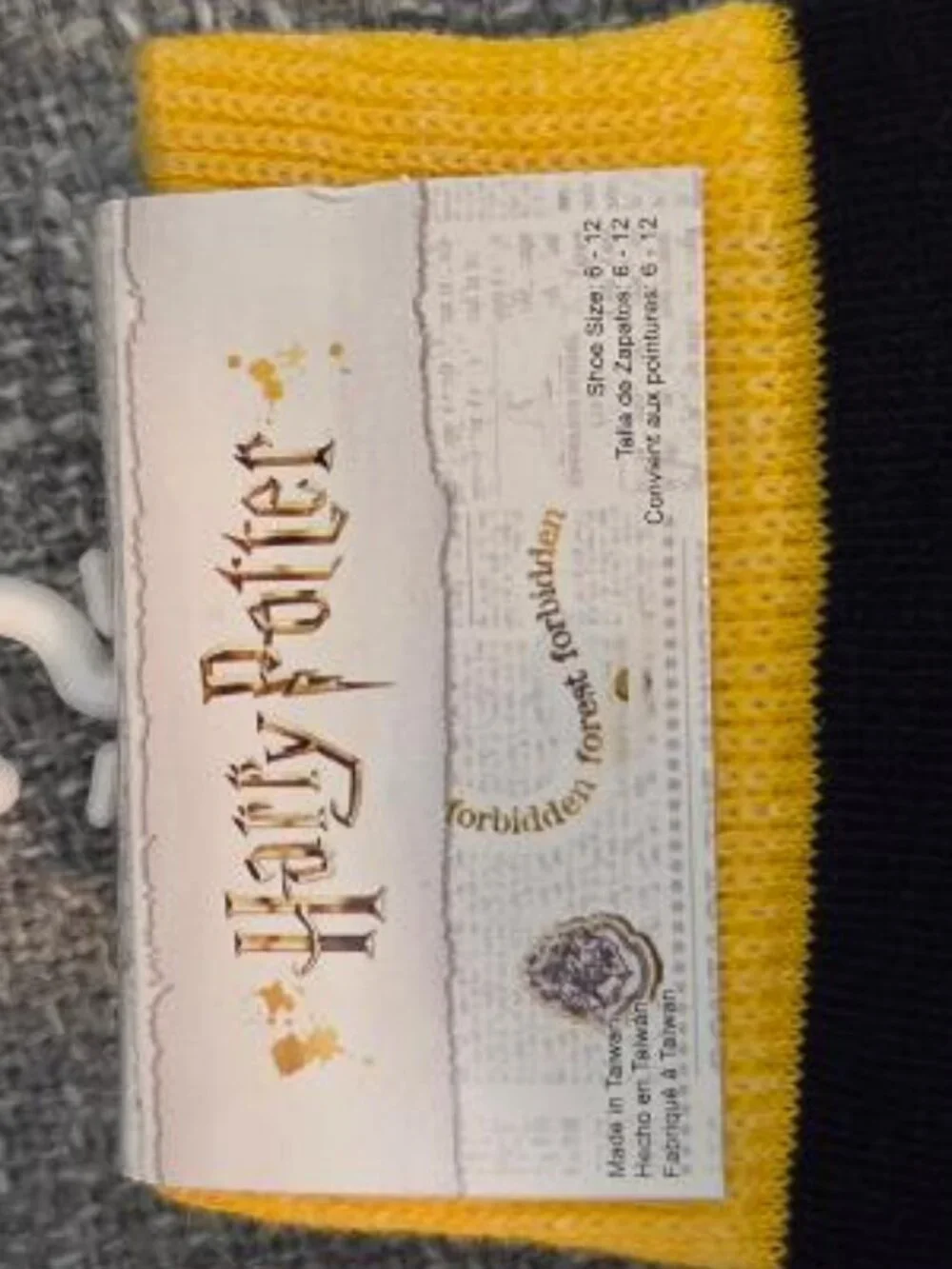 Harry Potter Hufflepuff House Crest Crew 2-pair Pack of Men's Socks